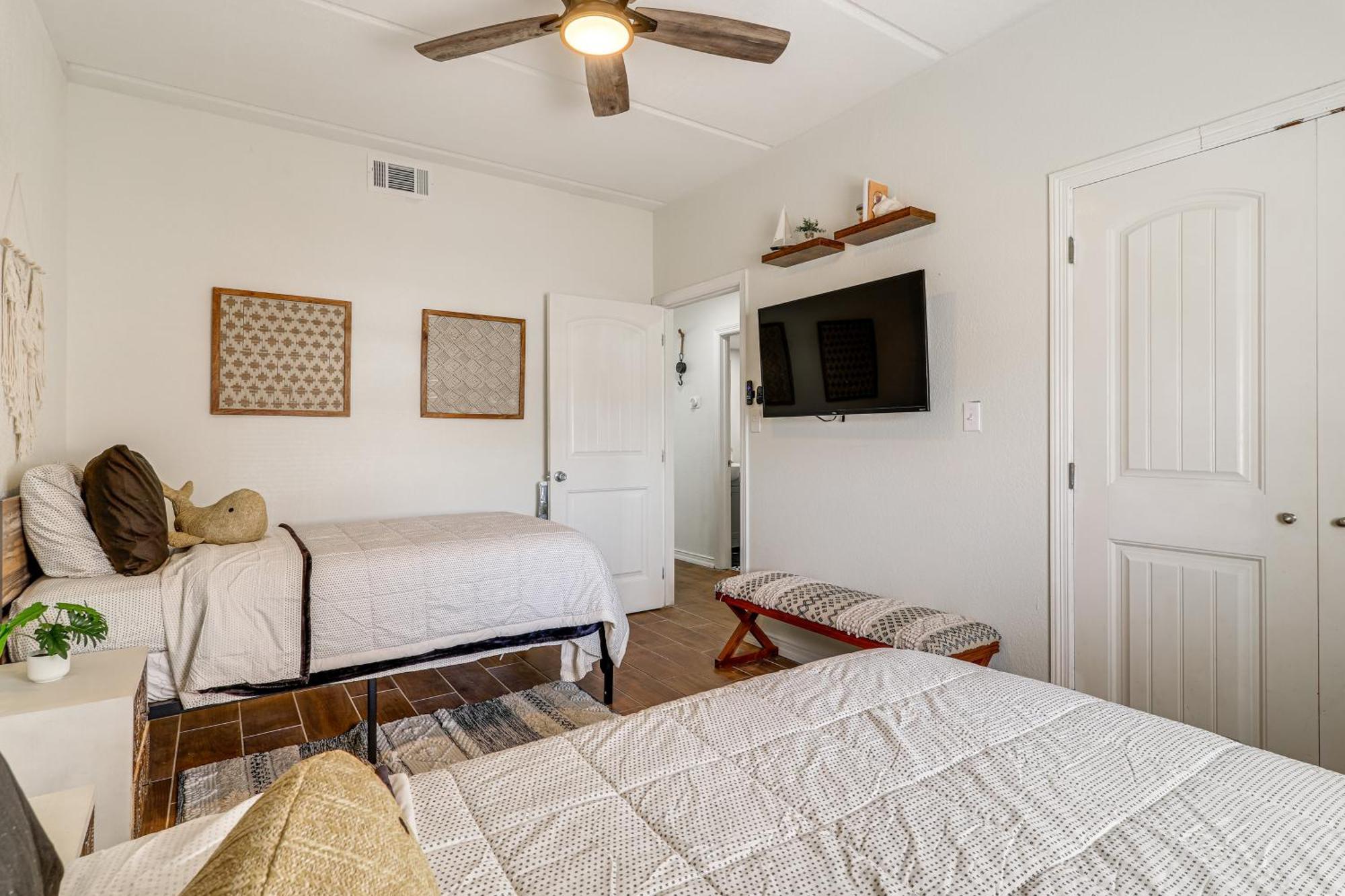 Luxe South Padre Condo With Pool - Walk To Beach! South Padre Island Exteriér fotografie
